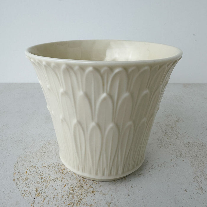 Side view of Lenox cachepot with embossed leaf design