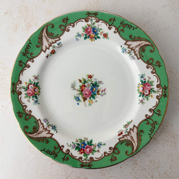 Top down view of Tuscan Blenheim dessert plate